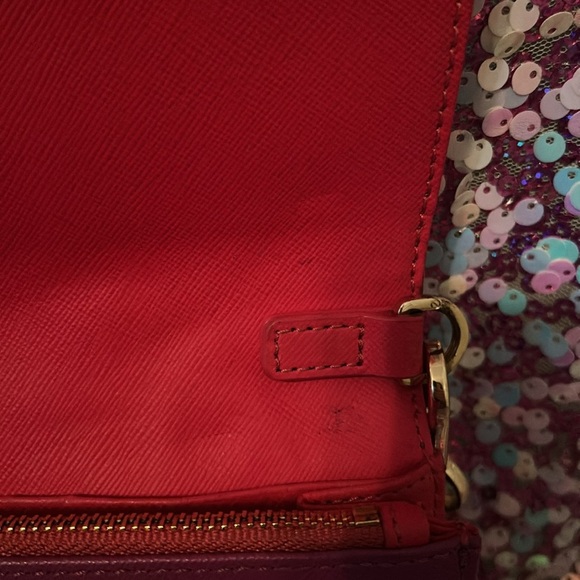 Leather Tory Burch Crossbody Bag - Picture 9 of 14